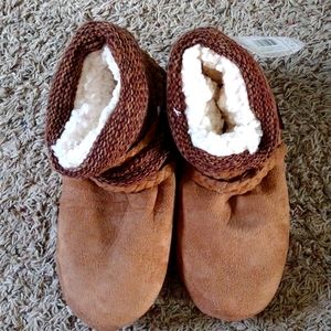 Lukees women's size large (9-10)